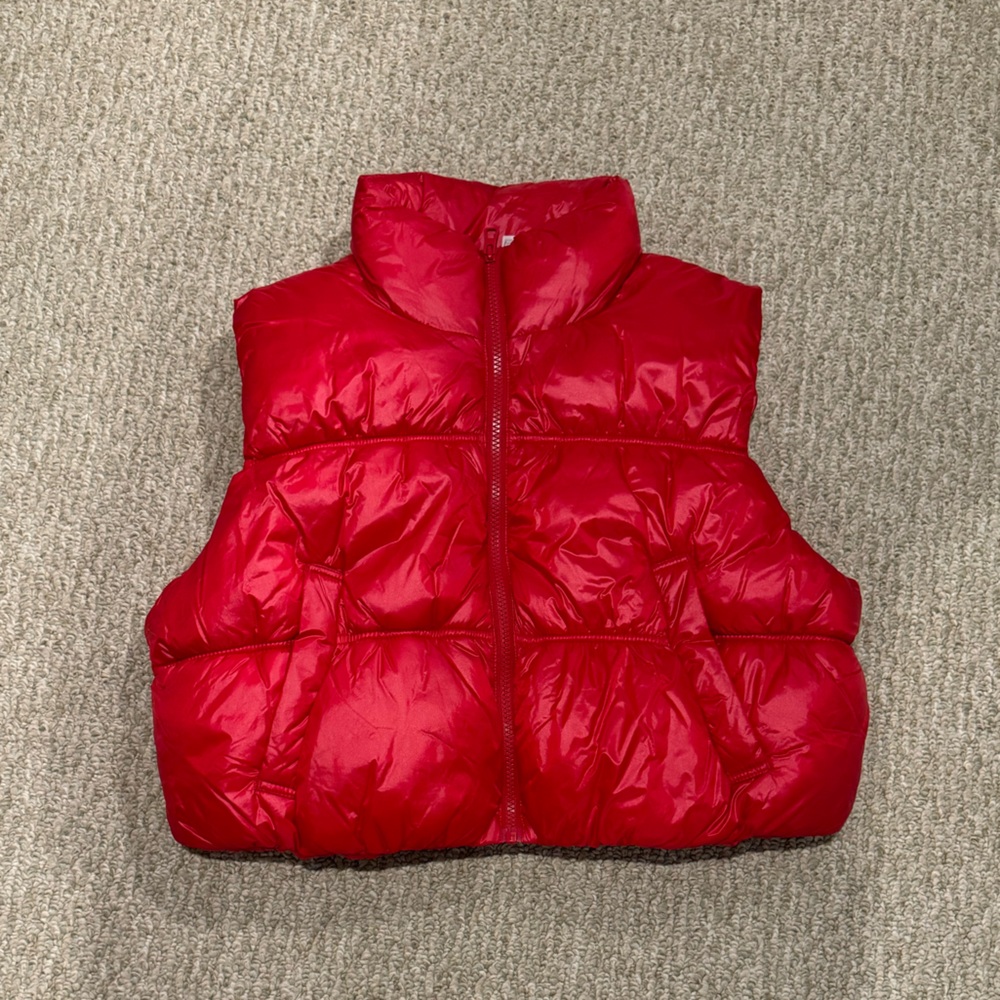 Divided Red Cropped Puffer Mini Vest